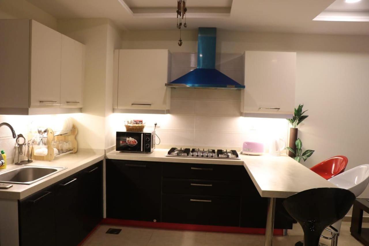 Elegant & Charming One Bed Apartment In Bahria Town Ραβαλπίντι Εξωτερικό φωτογραφία