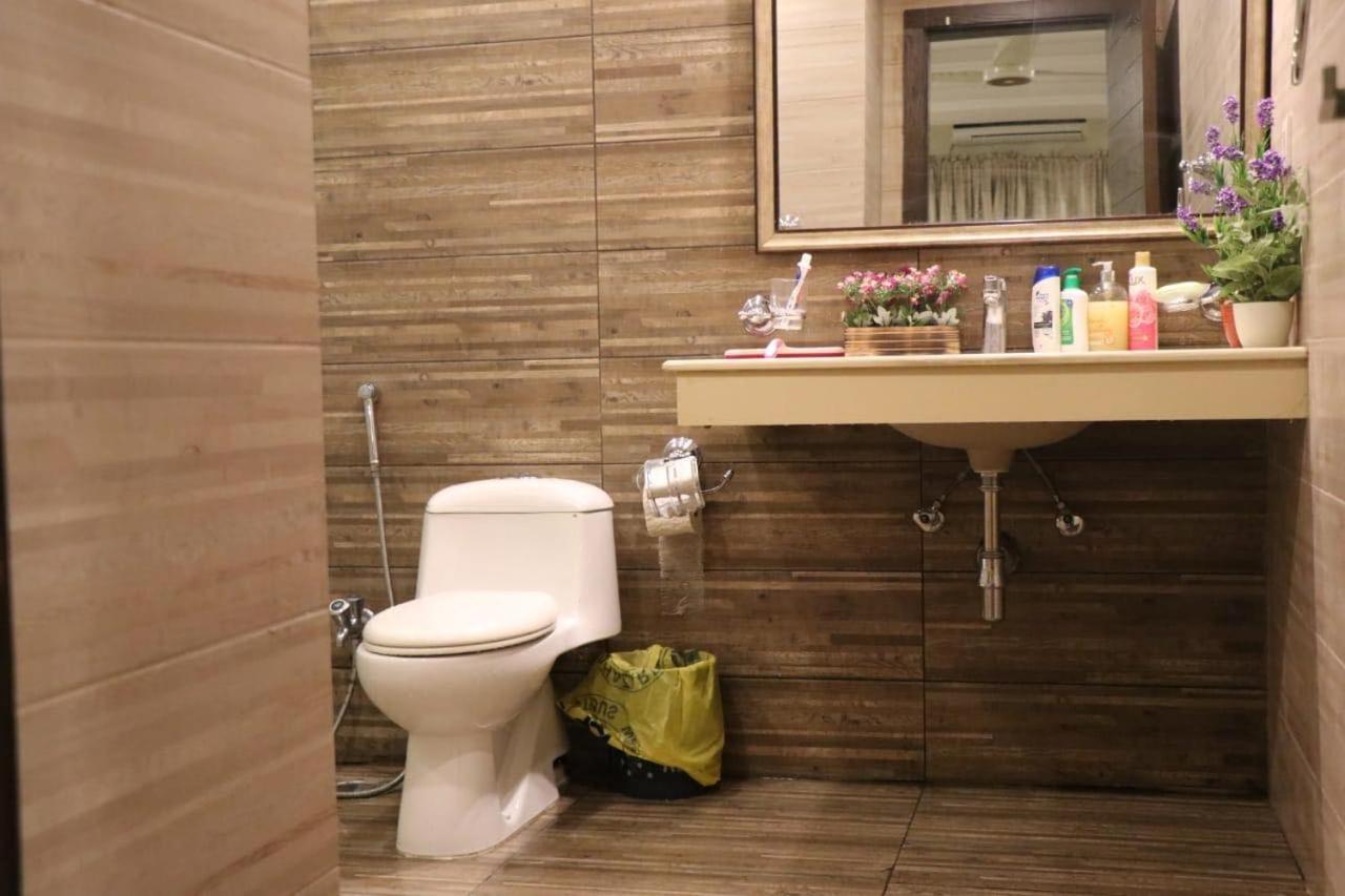Elegant & Charming One Bed Apartment In Bahria Town Ραβαλπίντι Εξωτερικό φωτογραφία